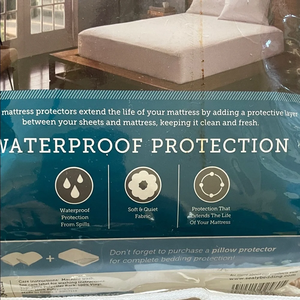 Sealy Waterproof Fitted Mattress Protector - White